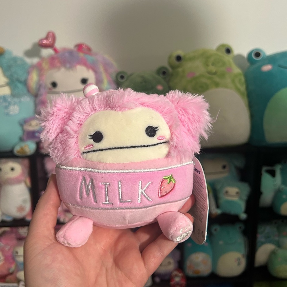 5” Brina The Pink Milkshake Bigfoot Squishmallow PLEASE VIEW DESCRIPTION!